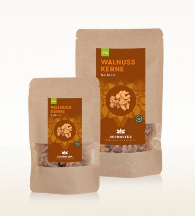 Organic Walnut kernels halved